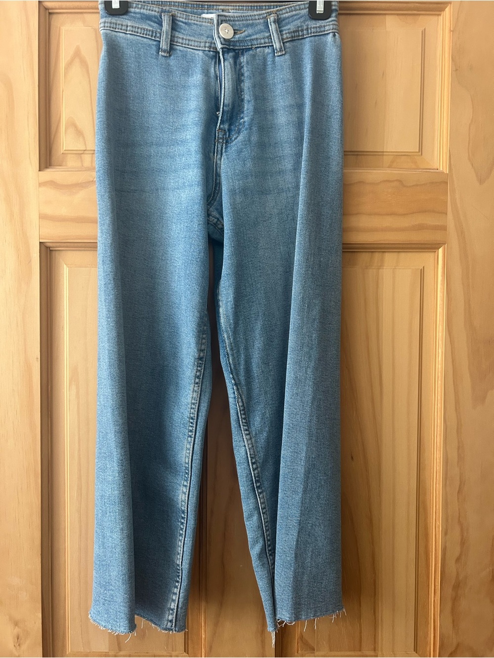 NEW Zara Light Blue Wide-Leg Jeans. Perfect condition